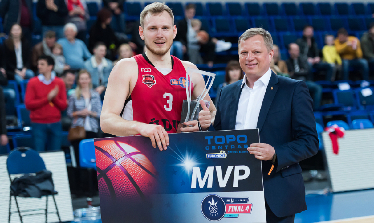 „Šiaulių“ gretose – NKL čempionas ir naudingiausias žaidėjas A. Urbonas