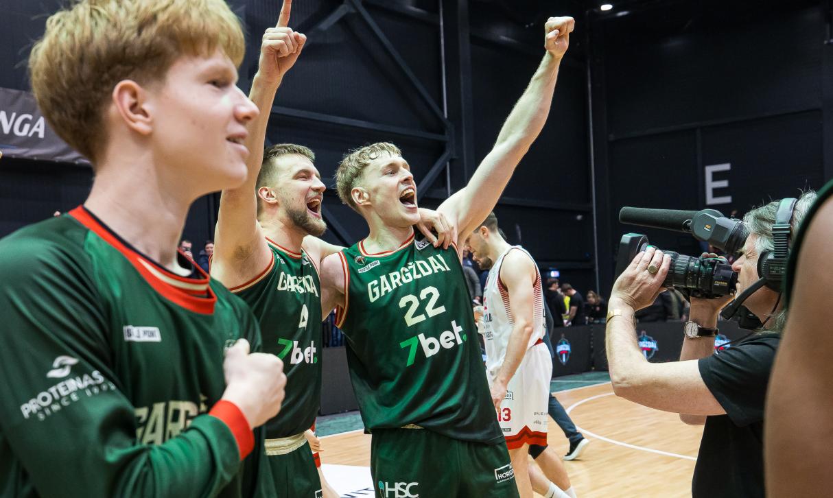 „Pirmas kėlinys“: lygos debiutantų komandos „klijais“ tapęs L. Vaištaras